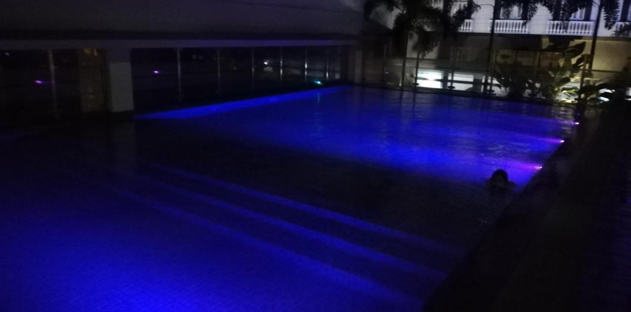 Sibarian Condo Unit C1 10Th Floor Pasay Ngoại thất bức ảnh